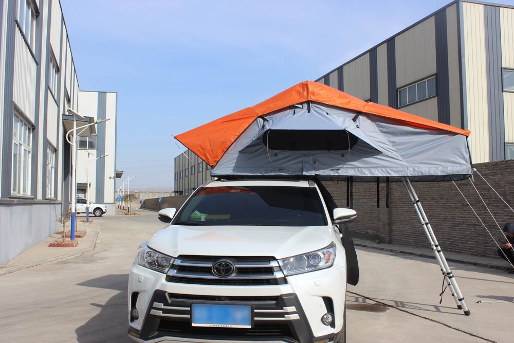 Camping Outdoor Car Tents 3-4 Person Custom Lightweight Insulation Liner Soft Roof Top Tent Camping Outdoor Car Tents 3-4 Person Custom Lightweight Insulation Liner Soft Roof Top Tent