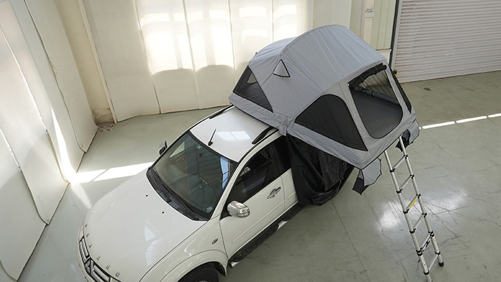 OEM Custom Outdoor Camping Foldable Car Rooftop Tent Suppliers Soft Cover Lightweight Rooftop Tent OEM Custom Outdoor Camping Foldable Car Rooftop Tent Suppliers Soft Cover Lightweight Rooftop Tent